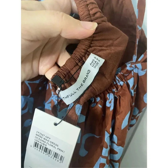 Faithfull The Brand Brise Maxi Dress - Picture 9 of 12